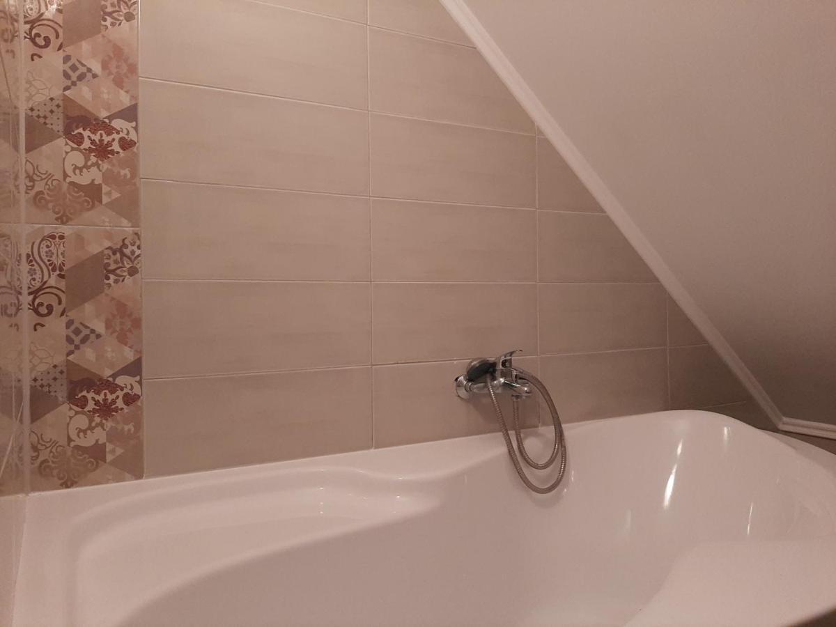 Egniss Apartman 2 Bogacs Bagian luar foto