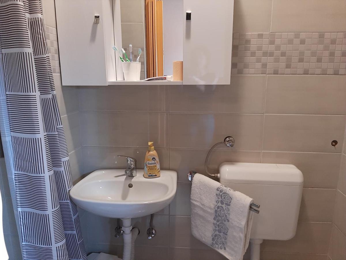 Egniss Apartman 2 Bogacs Bagian luar foto