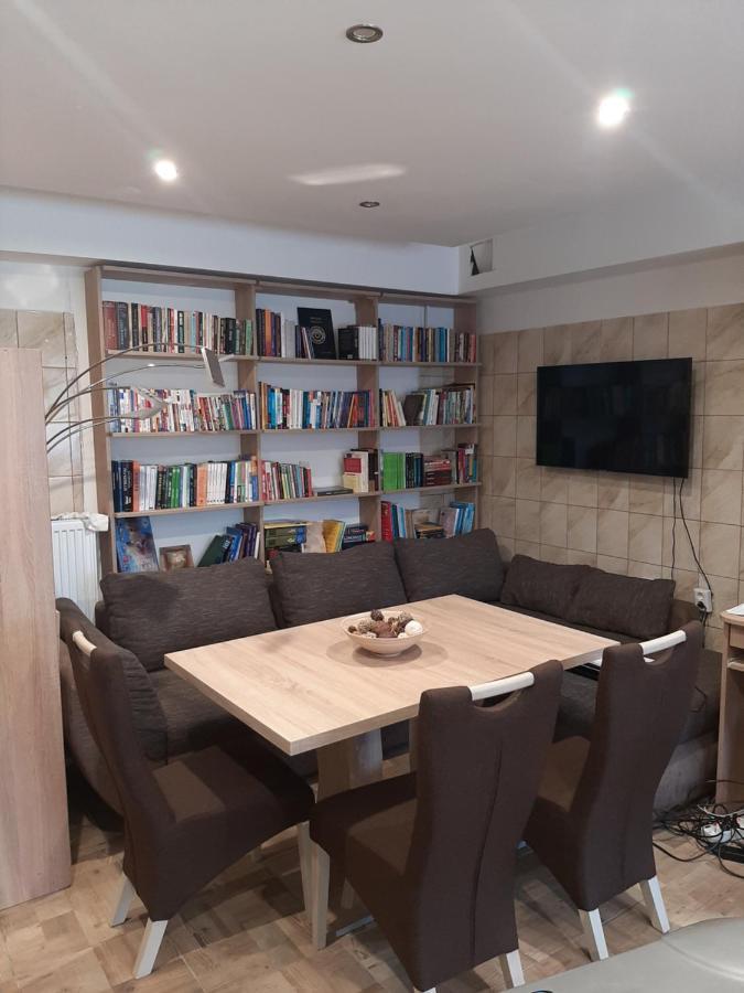 Egniss Apartman 2 Bogacs Bagian luar foto